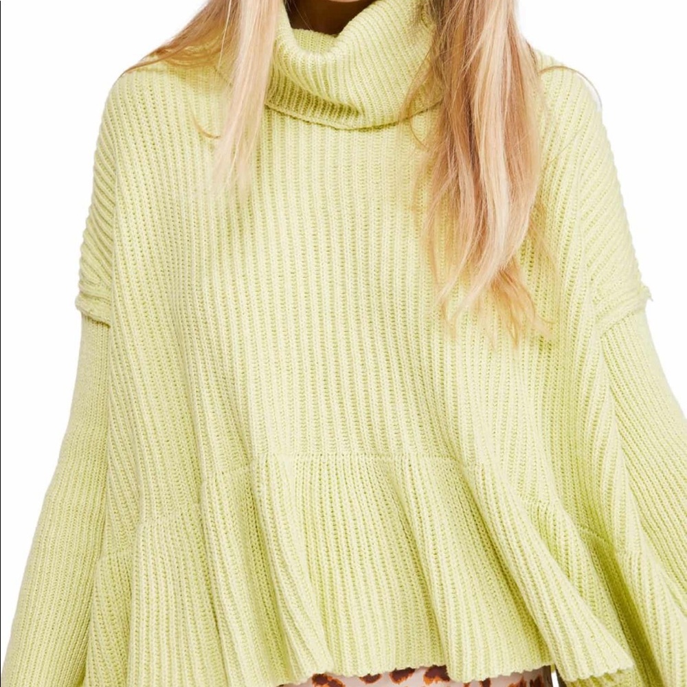 Brand New Free people Layer Cake Sweater Key Lime
